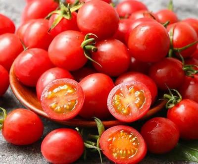 Cà chua bi - Loại quả nhỏ nhưng có vỏ với nhiều công dụng bất ngờ