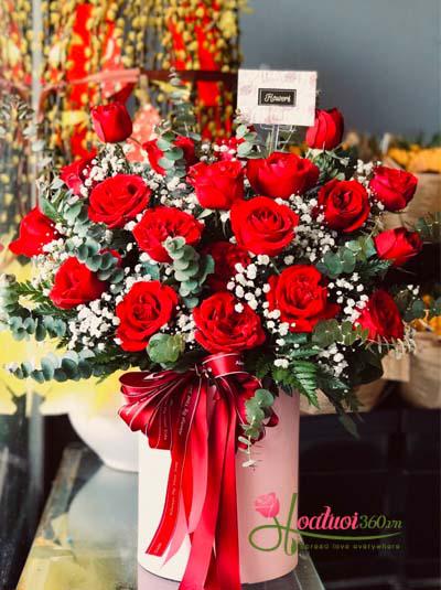 Hộp hoa hồng Ohara đỏ - Yêu đậm sâu