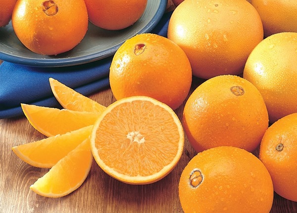 trái cây tươi hay trái cây đông lạnh đều cung cấp cho cơ thể chất dinh dưỡng quan trọng