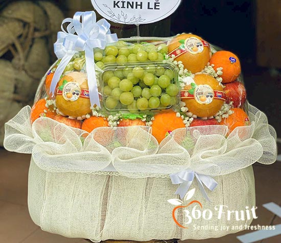 Ý nghĩa sâu sắc của giỏ trái cây chia buồn