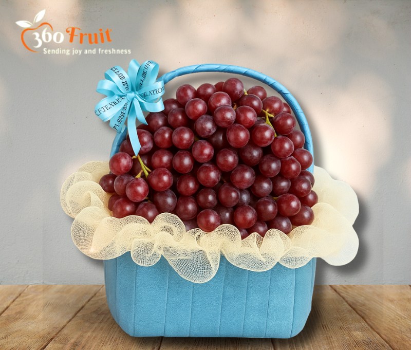 Giỏ trái cây nho đỏ kẹo nhập khẩu cao cấp tại 360Fruit 
