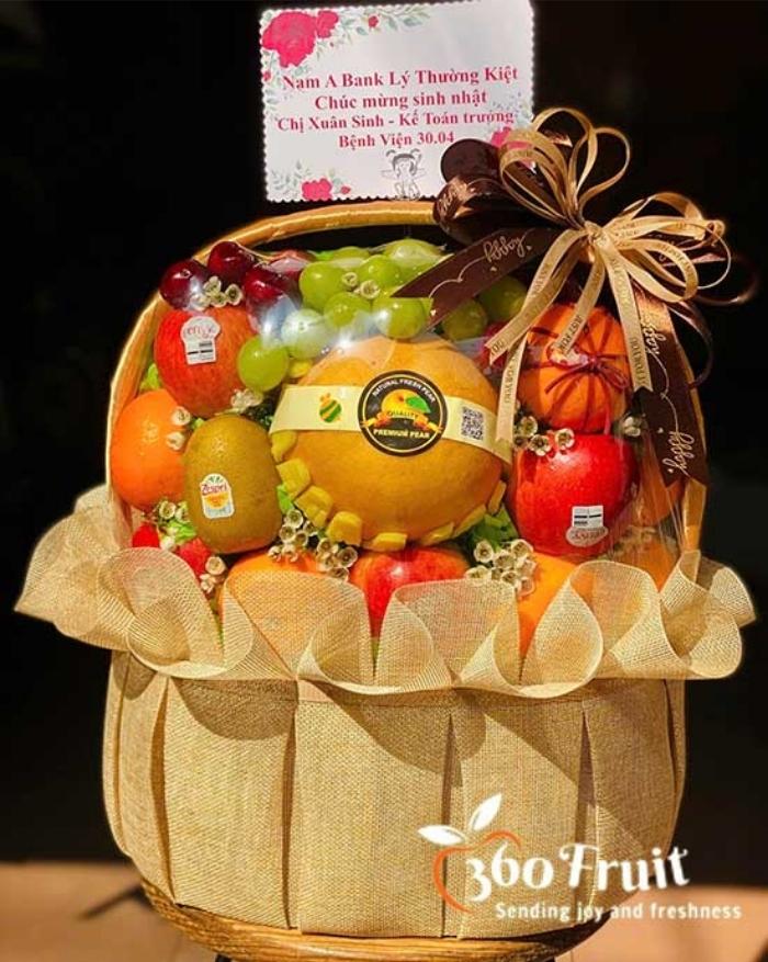 Giỏ hoa quả chúc mừng sinh nhật đẹp, hoành tráng