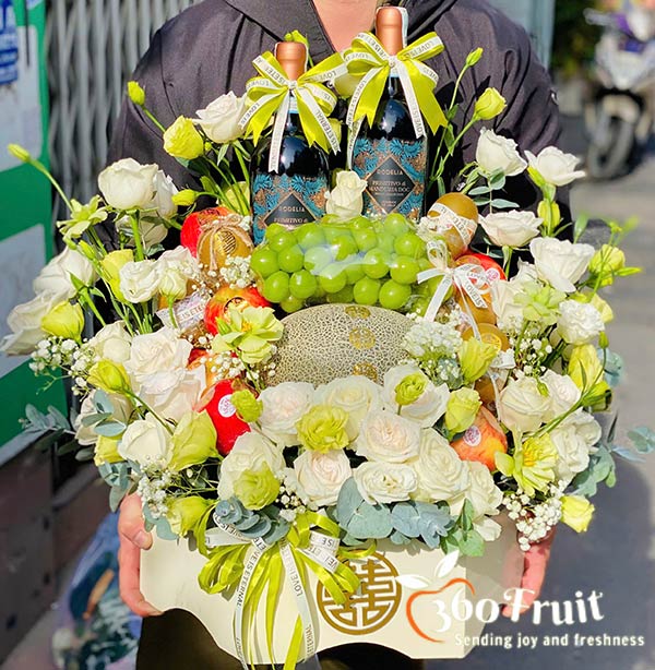 Giỏ trái cây dạm ngõ - Về chung một nhà 