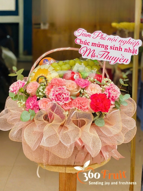 Giỏ trái cây sinh nhật - Mật ngọt đong đầy