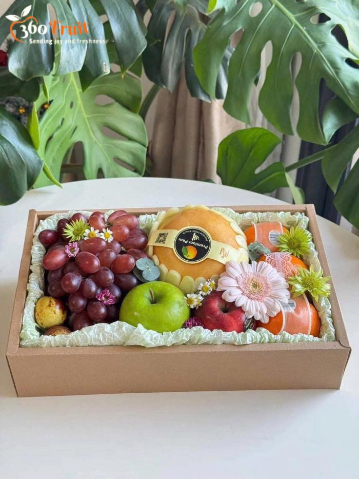 Đặt giỏ trái cây online giao nhanh ở phường Phú Thuận TPHCM