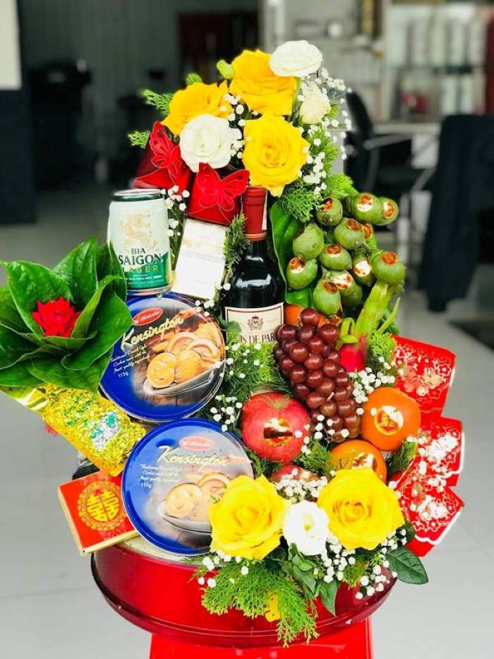 Giỏ hoa quả đi hỏi vợ có trà Bắc